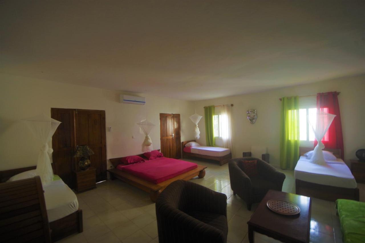 Villa Ty Milyn Mazela Sa Dakar Extérieur photo