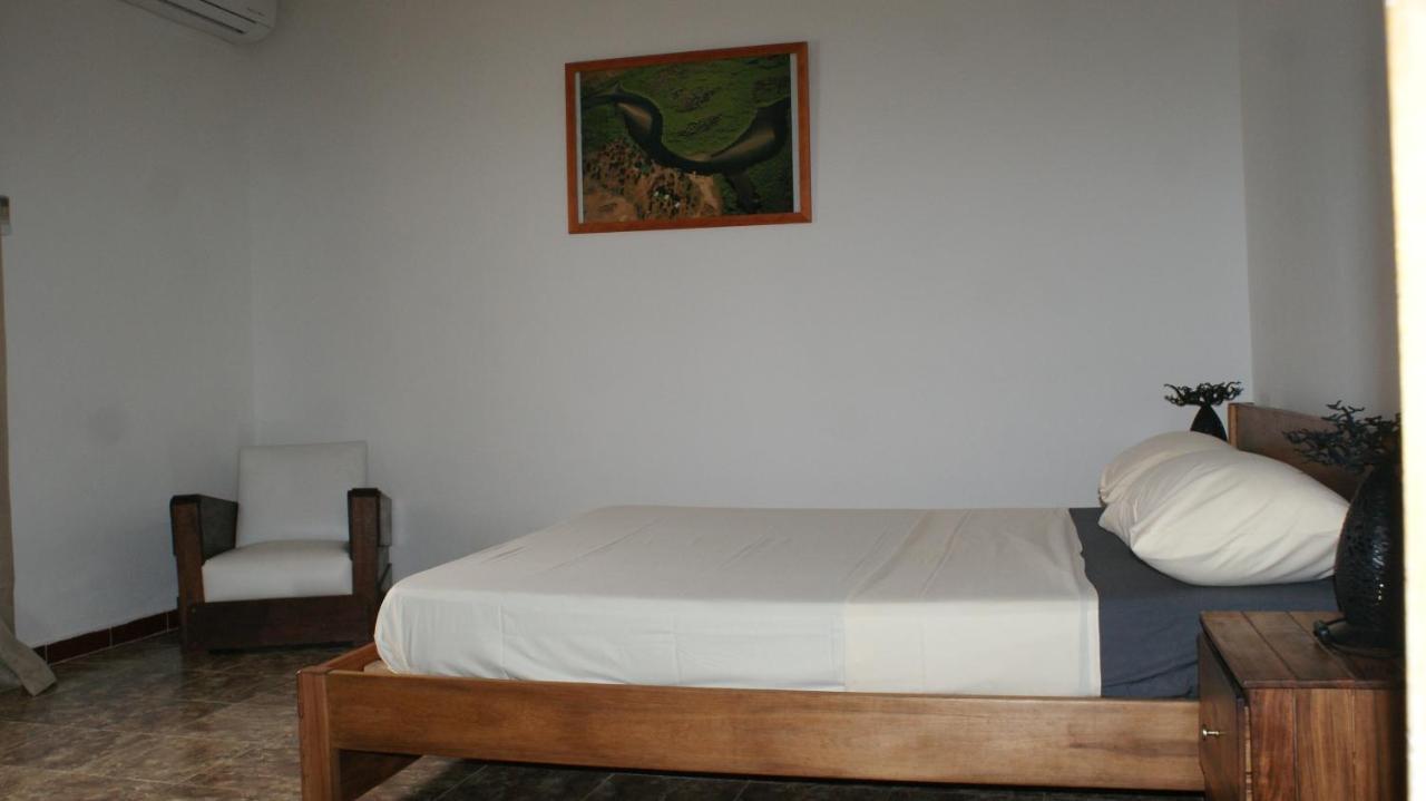 Villa Ty Milyn Mazela Sa Dakar Extérieur photo